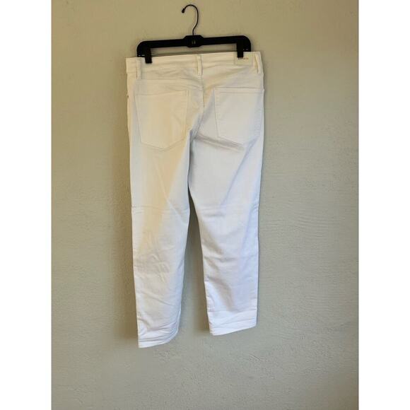 Express Woman White Mid Rise Ripped Boyfriend Jeans, Size 10R - Picture 11 of 11